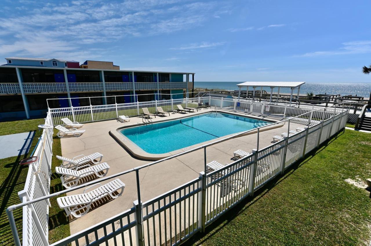 Buccaneer Inn St. George Island Exteriör bild