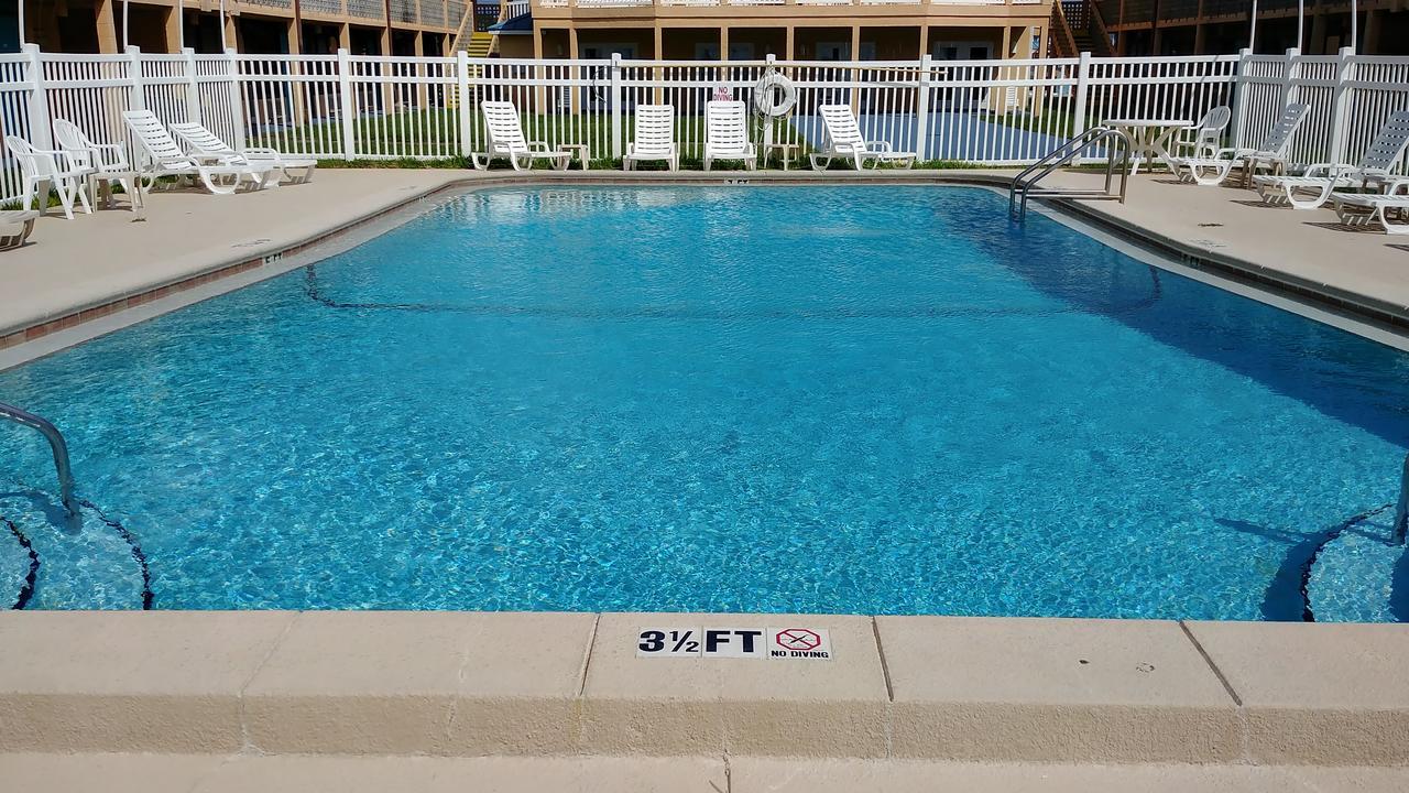 Buccaneer Inn St. George Island Exteriör bild